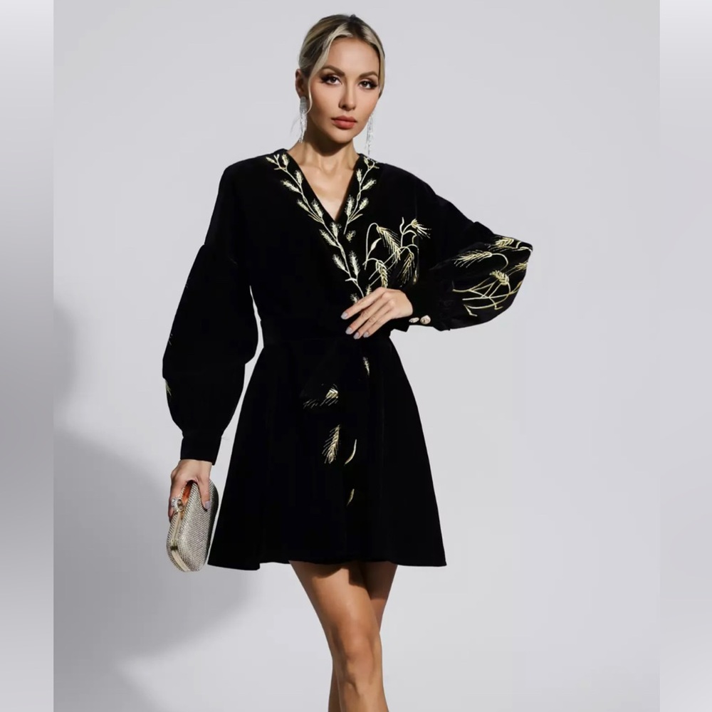 Calliope Black Wheat Embroidery Mini Dress